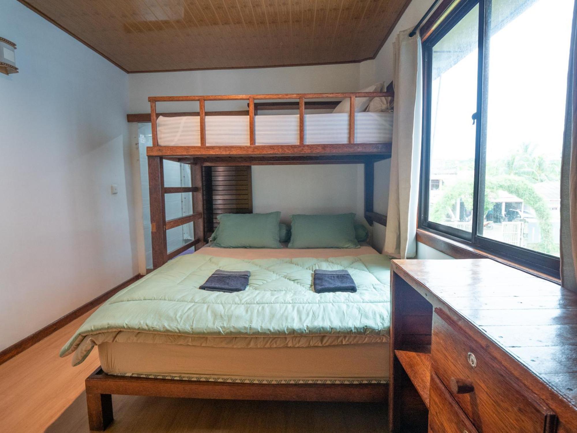 Jamburae Lodge Lagudri Стая снимка